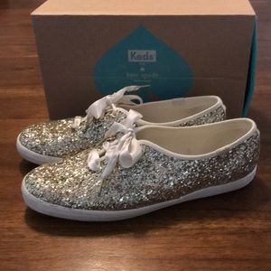 Kate spade glitter keys sz 9 like new